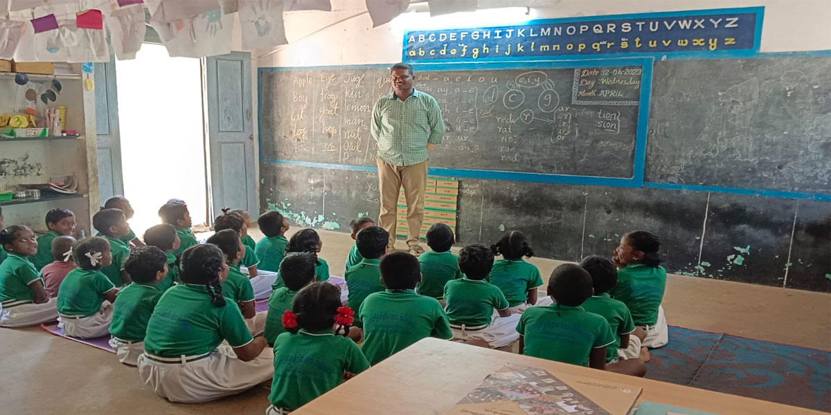 Smart Classroom for Primary School